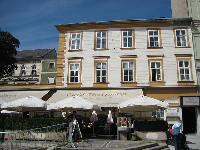 Cafe Traxlmayr in Linz (Quelle: WikiCommons)